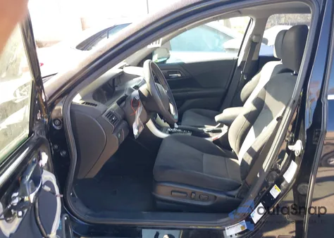 2015 Honda Accord Hybrid из США, поврежденный, VIN 1HGCR6F38FA013851